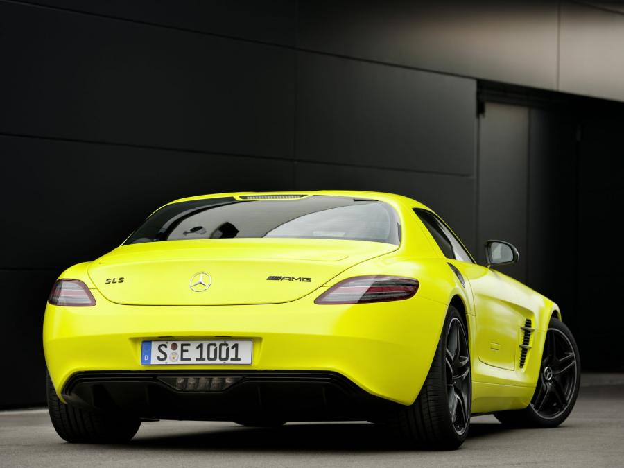  Mercedes-Benz SLS AMG E-Cell 2010 года  (фото 11 из 30)